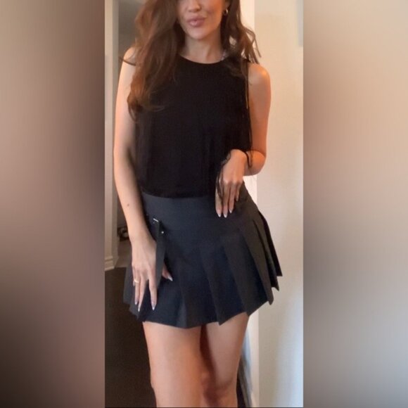 Tops - NWT fringe sleeveless black top